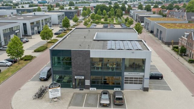 hoogte plaatje kantoorpand te koop amsterdam west